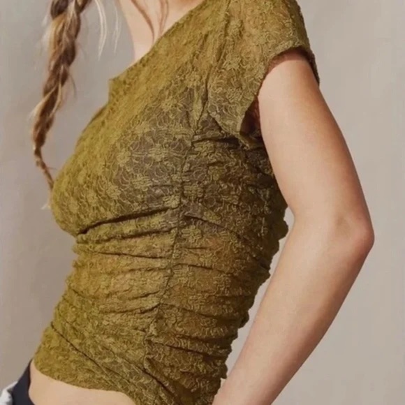 Intimately Free People Keep it Simple Ruched Sheer Lace Top Moss Green Sz XS - Picture 1 of 4
